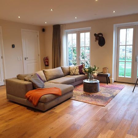 B&B Het Koetshuis Hazerswoude-Dorp Exteriör bild
