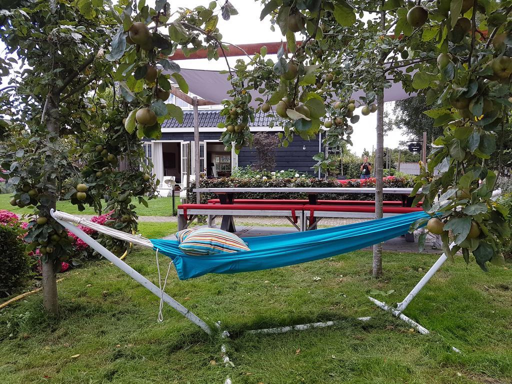 B&B Het Koetshuis Hazerswoude-Dorp Exteriör bild